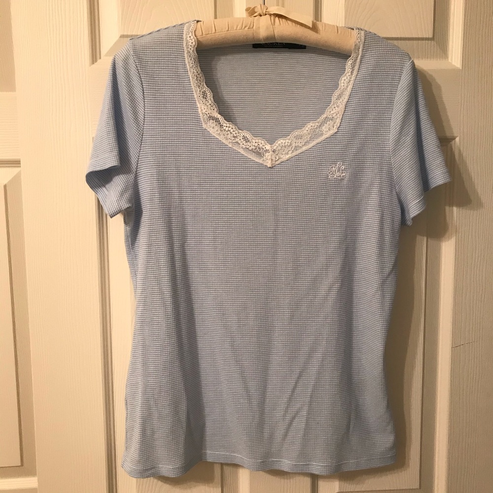 Lauren Size Large Blue and White Lace T- Shirt